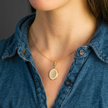 14k Yellow Gold Oval Pendant