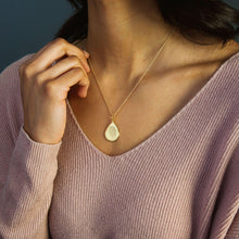 14k Yellow Gold Tear Drop Pendant