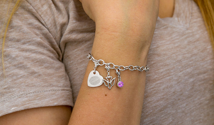 How Thumb Print Charm Bracelets Bring Families Together