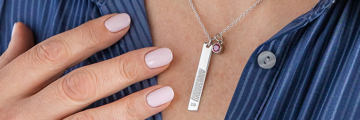 sterling silver vertical bar pendant necklace engraved with fingerprint