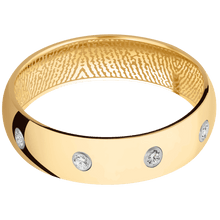 14K Yellow Gold + Polish Finish