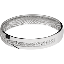 18K White Gold + Polish Finish