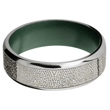 Stainless Steel + Polish , Polish Finish + Eastern Green