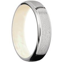 Palladium Silver + Polish , Polish Finish + Freshwater Mother of Pearl