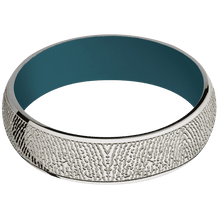 Stainless Steel + Polish Finish + Ridgeway Blue